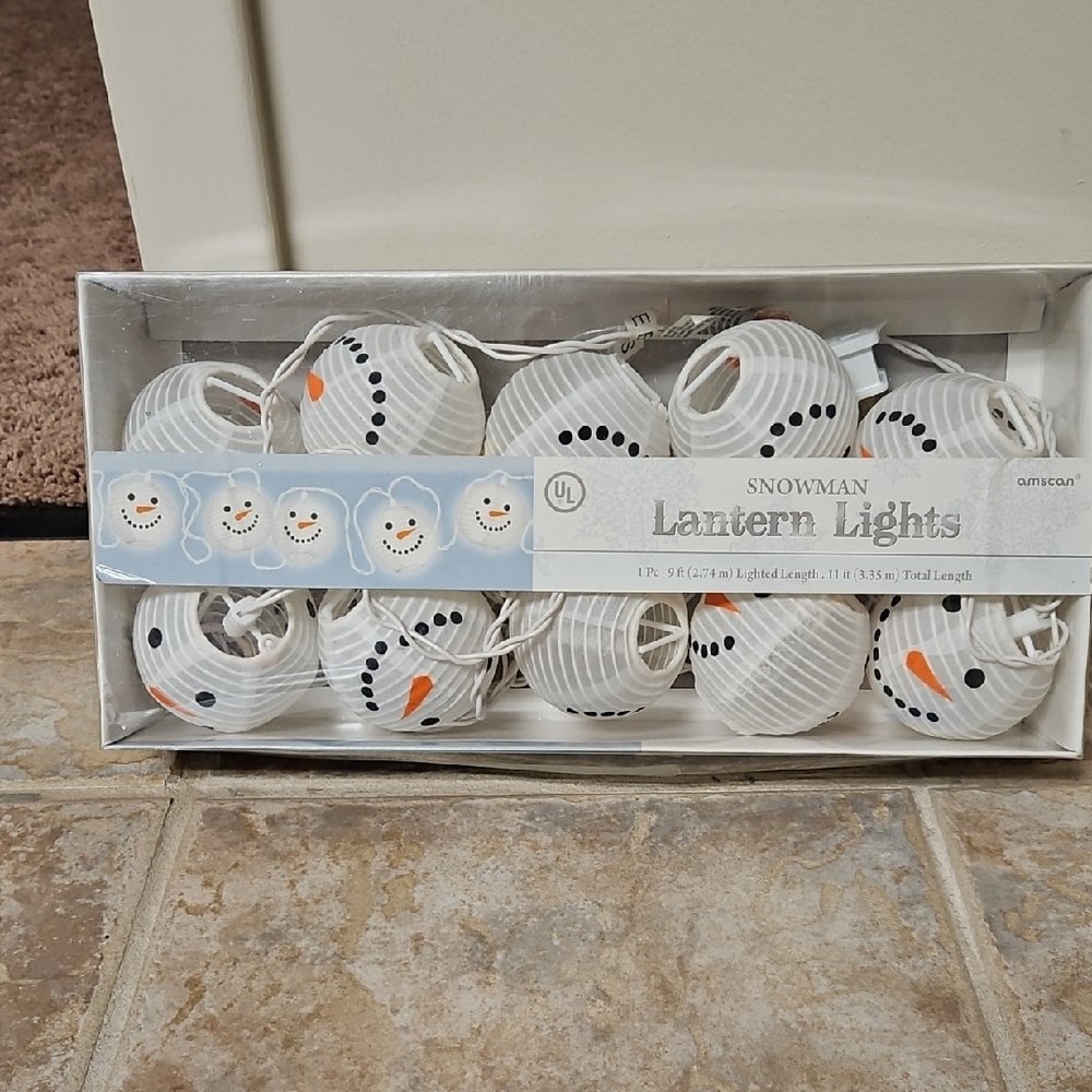 Amscan Festive Snowman String Lights - White and Black with Orange Accents